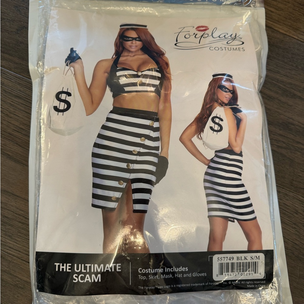 BRAND NEW Sexy Burglar Costume